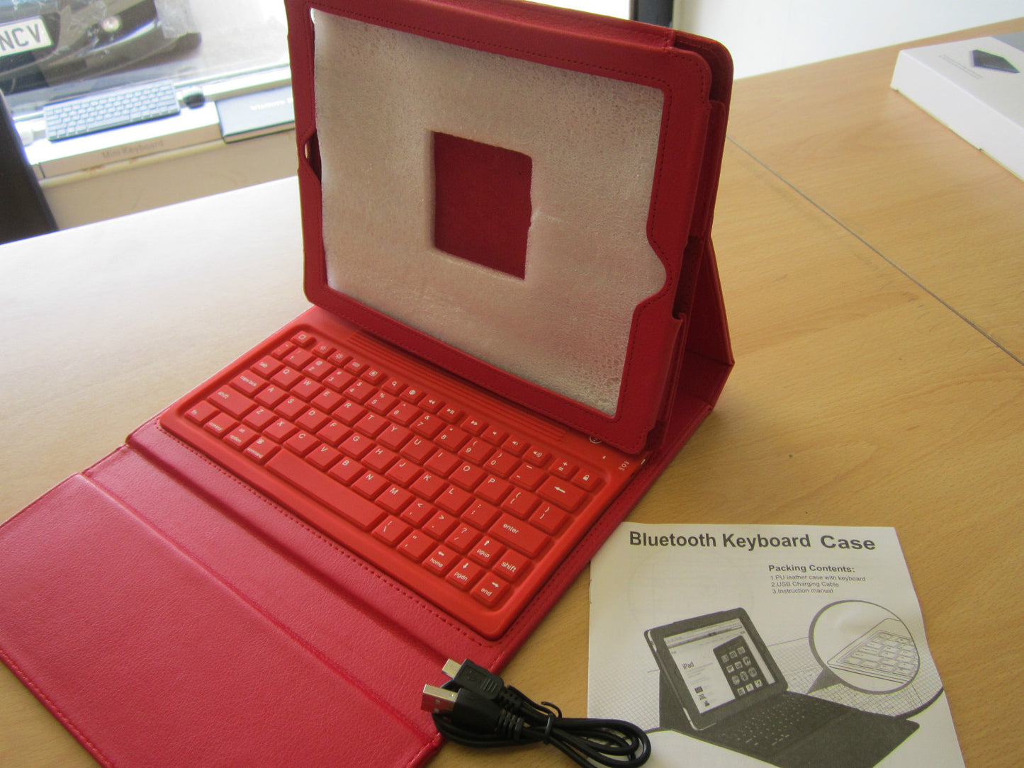RED Bluetooth Wireless Keyboard Real Leather Carry Case/Stand Apple iPad 1,2,3