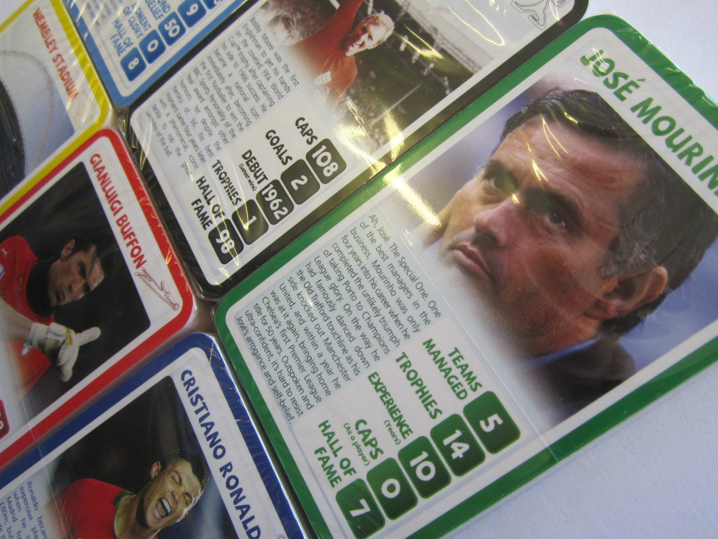 6x Winning Moves Top Trumps Tournament- Fifa World Cup
