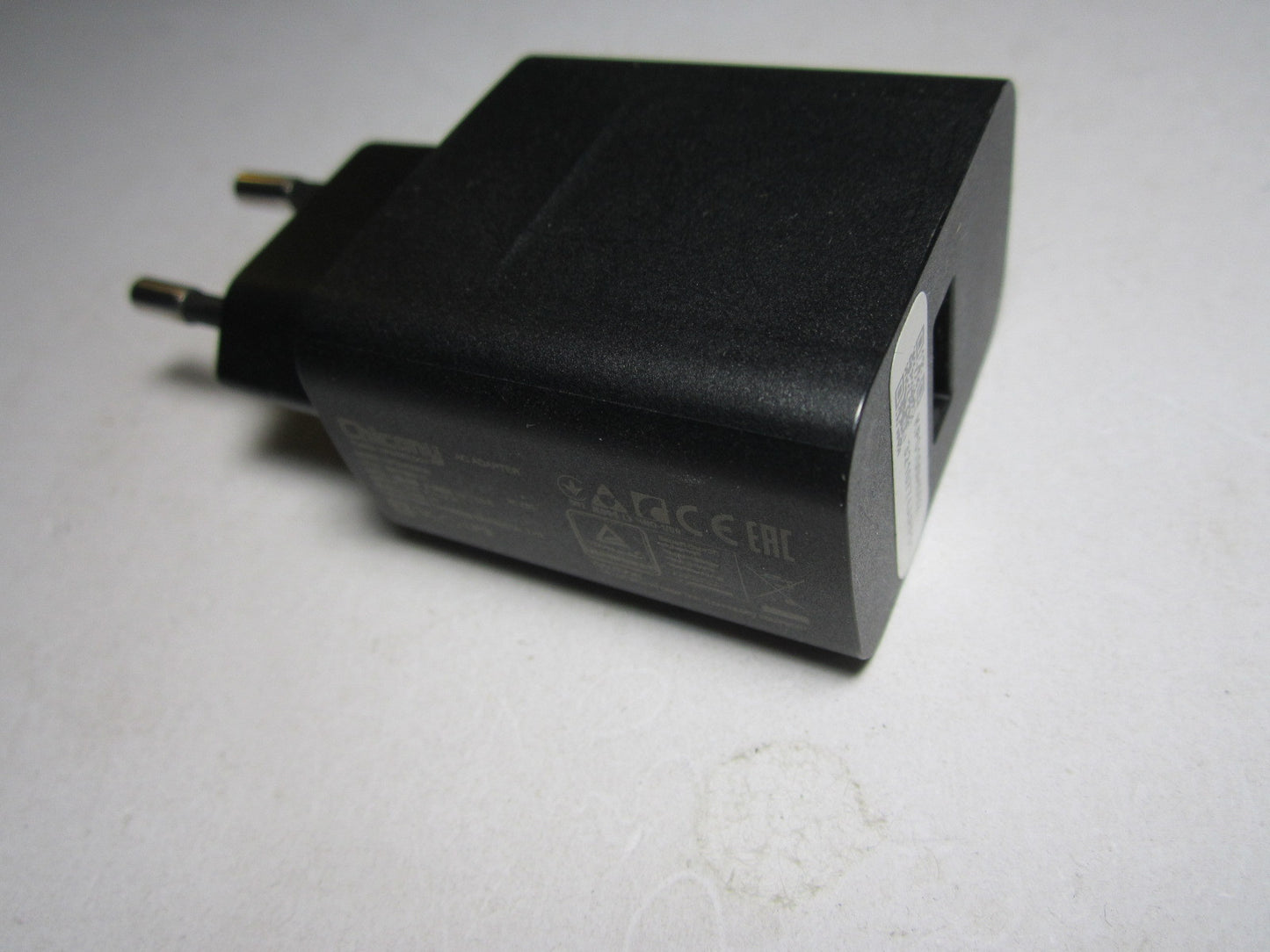 Genuine EU Chicony Power Technology AC Adapter model W12-010N3B USB Mains Plug
