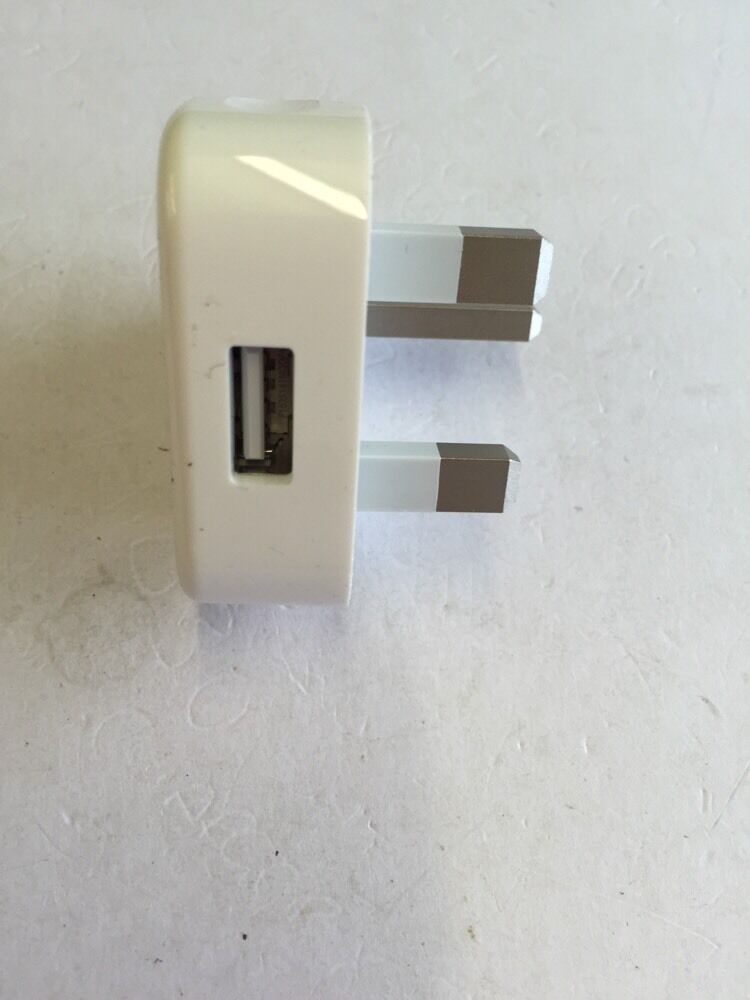 Genuine Original White USB Charger Plug Model A1399 5V 1A Apple Product