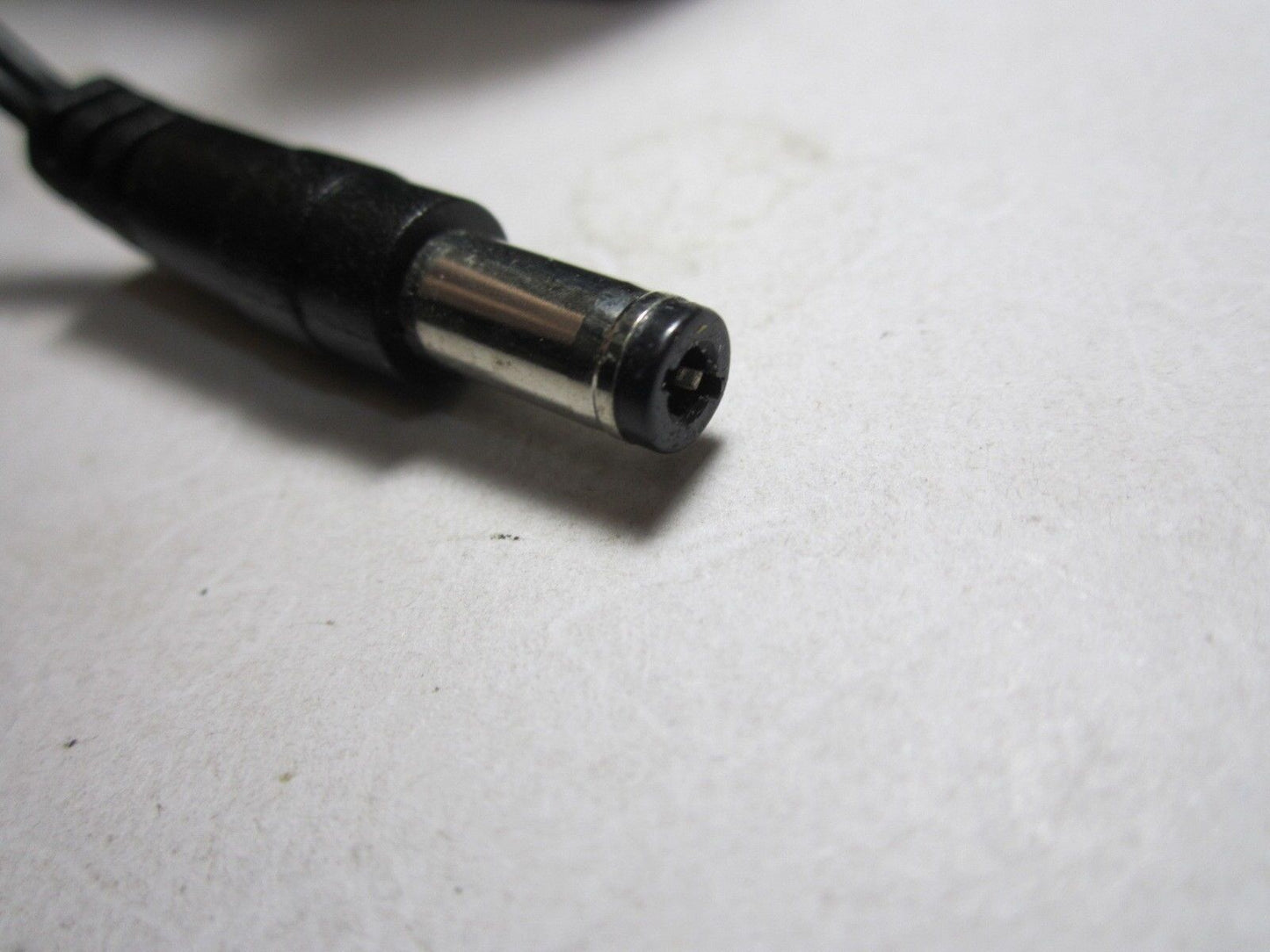 AUS Australian Sunny 12V 2.0A 24W AC-DC Switch Mode Adapter Model SYS1357-2412