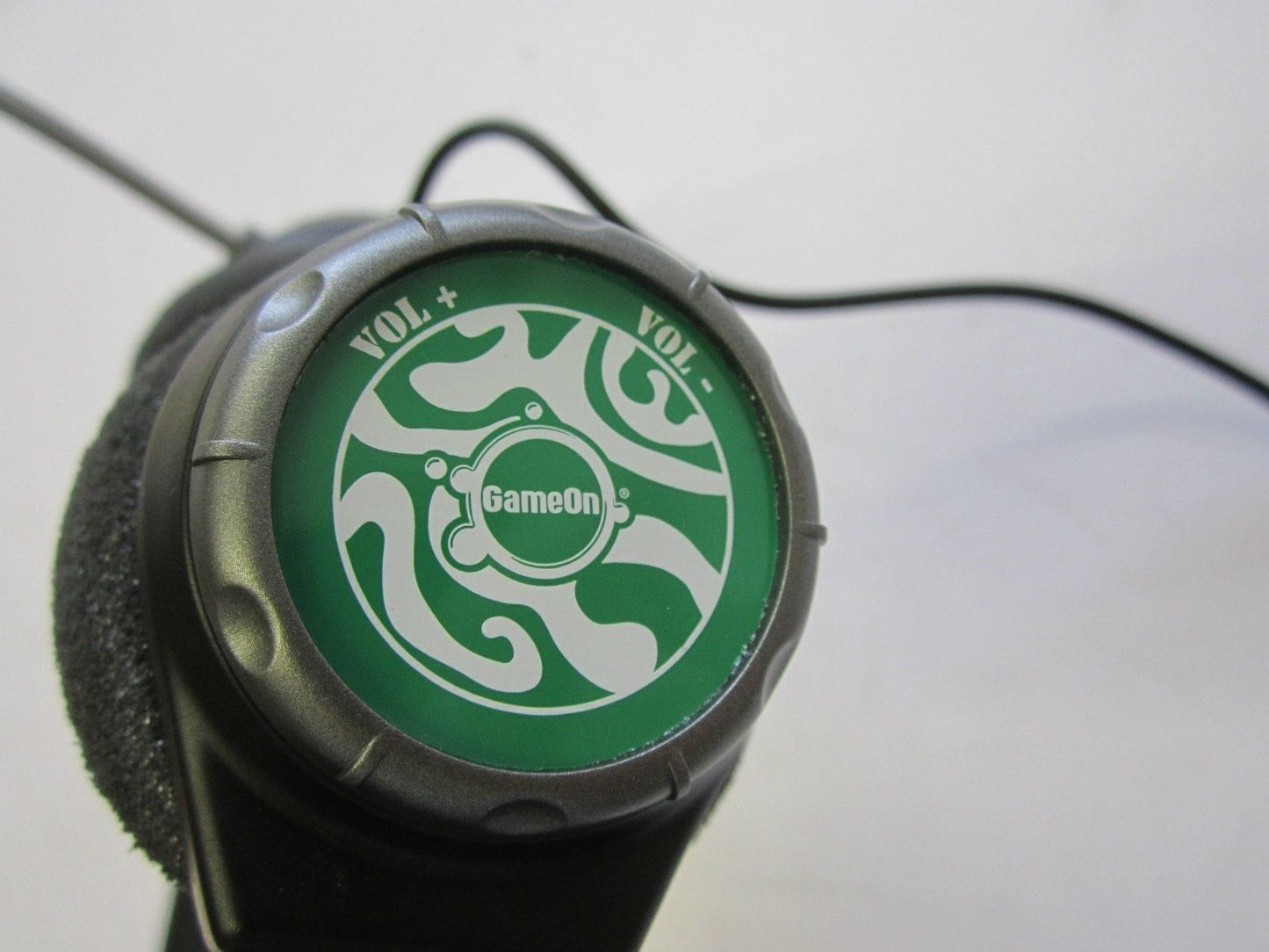 Very Small Headset with Mic and Volume Control with 2.5mm Male Jack for Phones