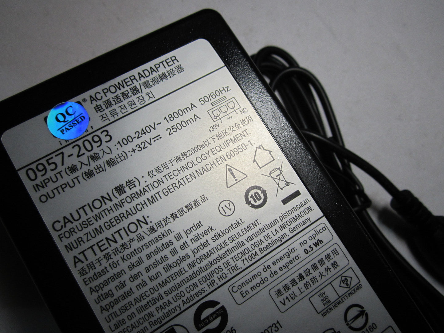 HP 0957-2093 AC-DC Power Supply Adapter 32V 2500mA PSU
