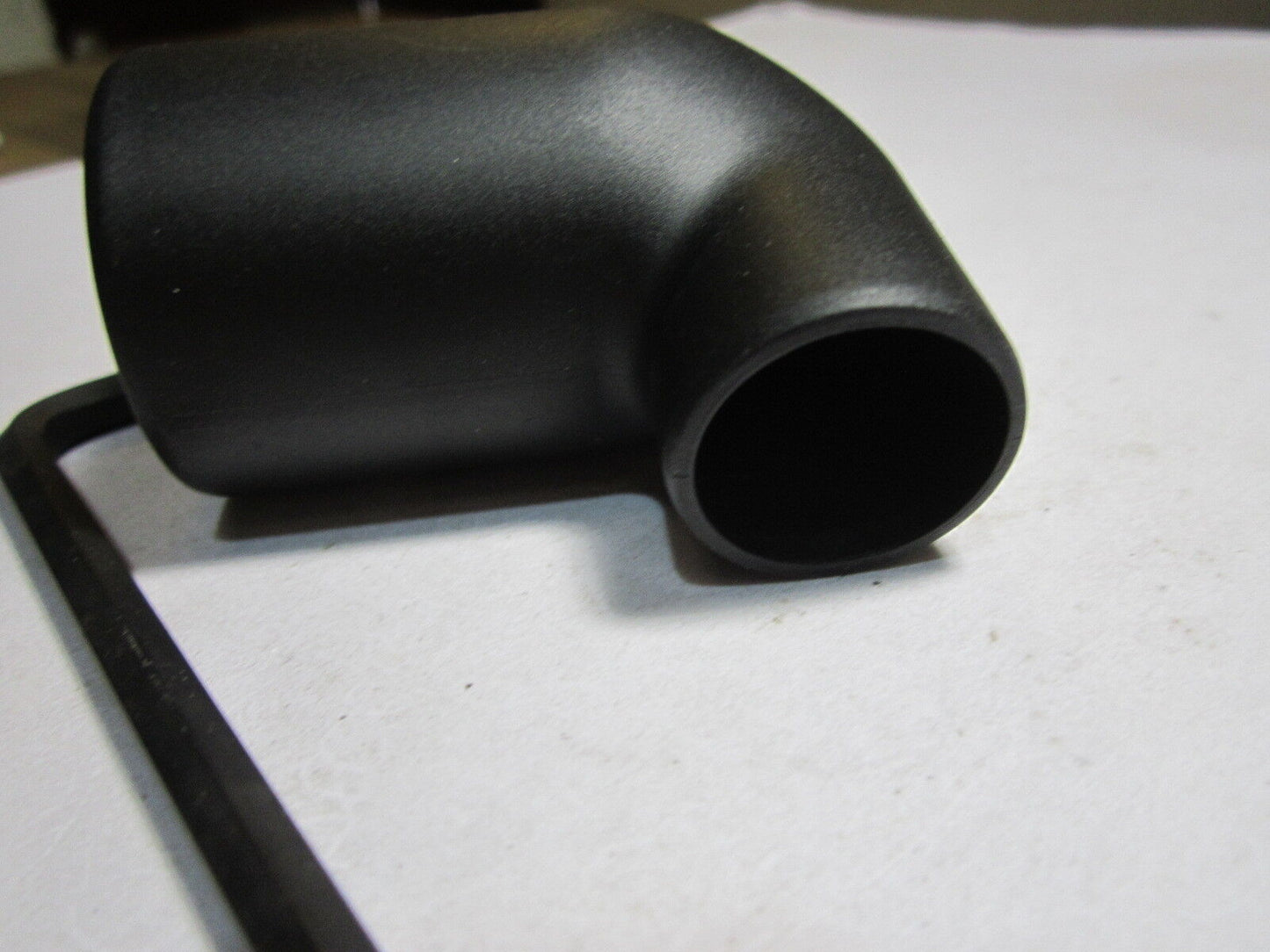 35mm to 20mm Diameter Vacuum Corner 90 Degree Connector Adaptor for Jigsaw Dust