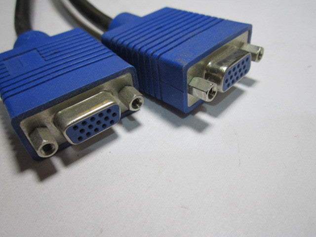 91004085-T DMS-59 to Dual (2) VGA Adapter 887-6852-00 CN-0R0914-25960-4A4-8302