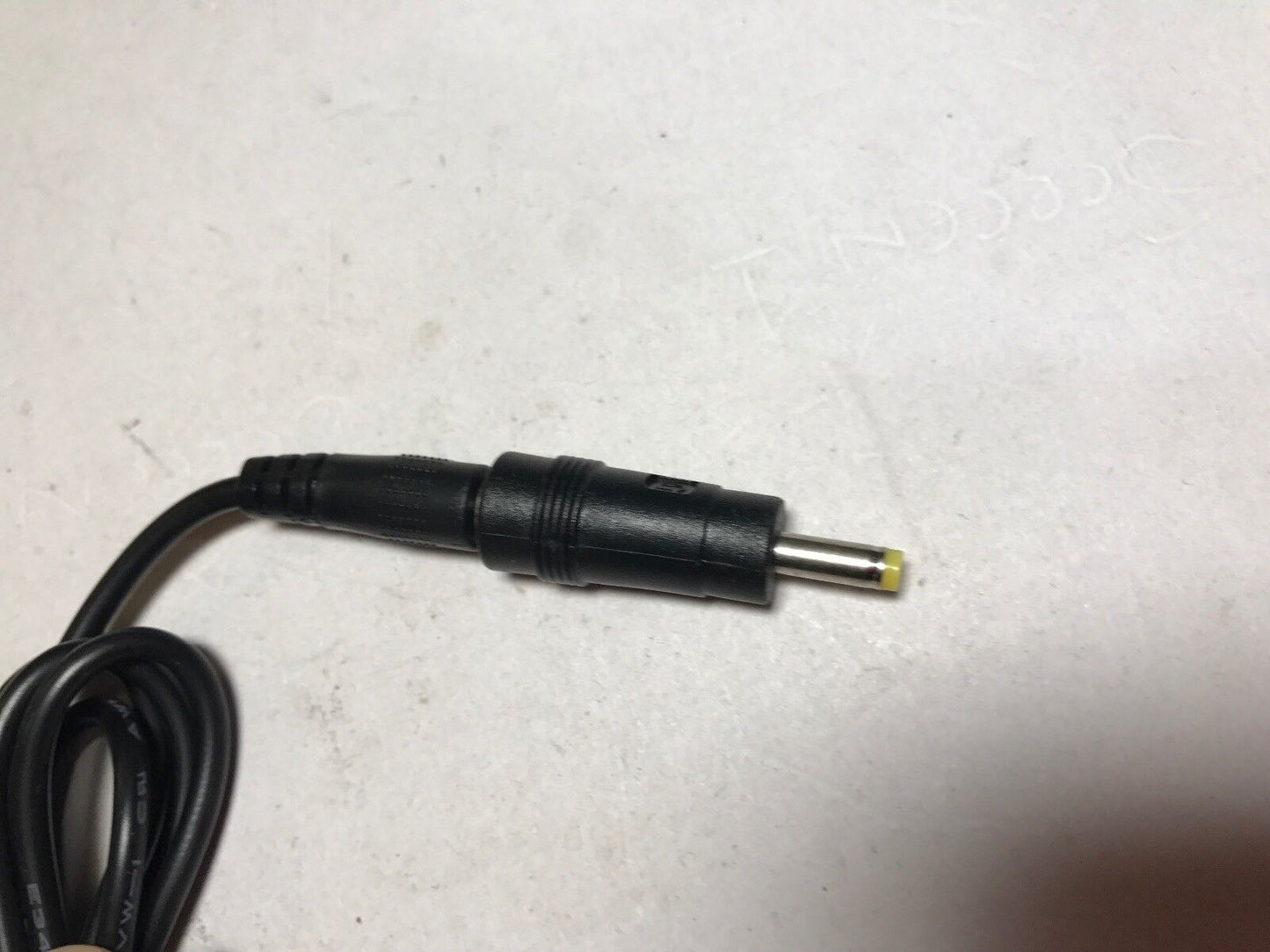 5V 4A 4.0A 4000mA UK AC-DC Switching Adaptor Power Supply Plug 4mmx1.7mm 4x1.7