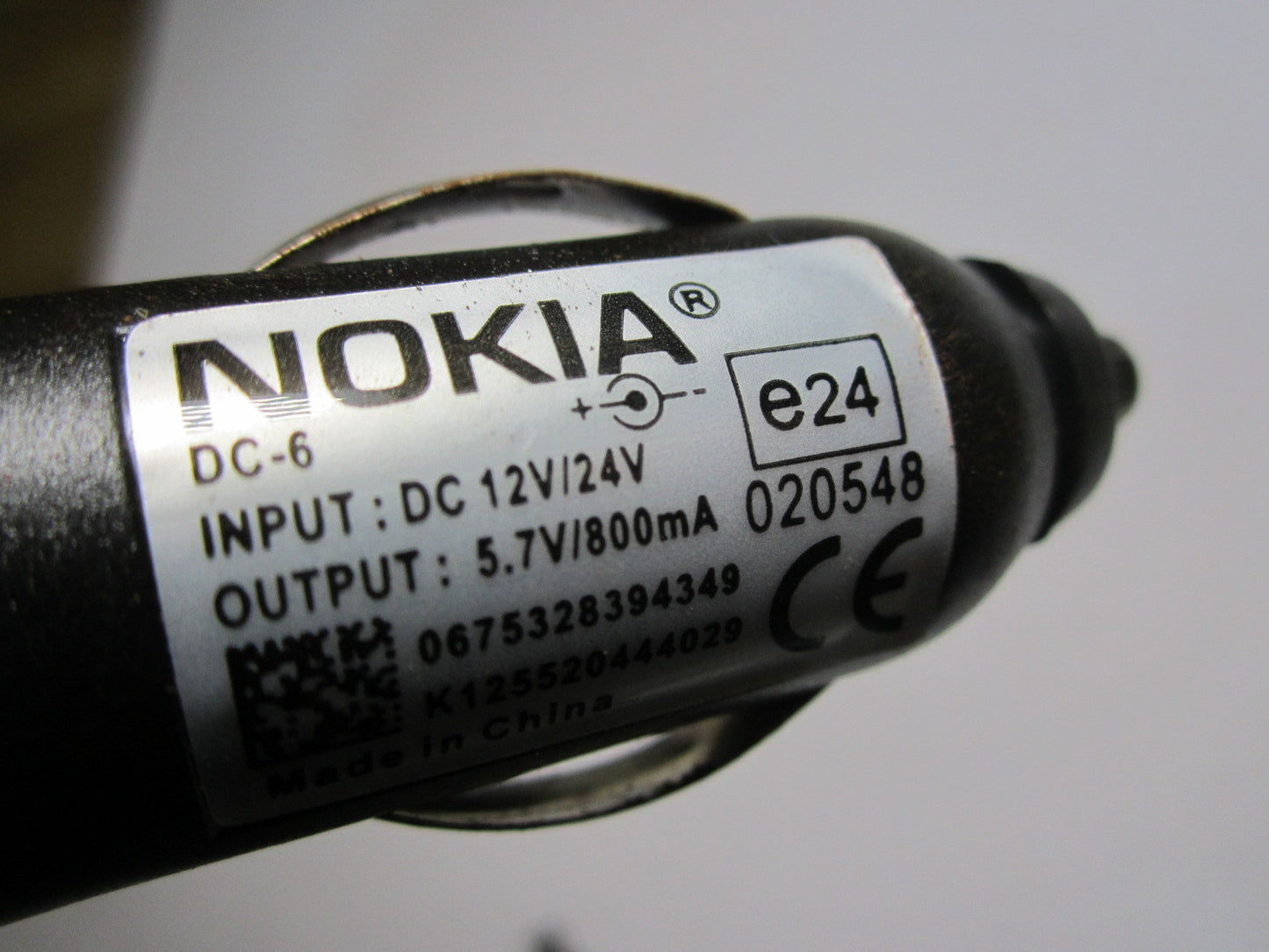 Genuine 5.7V 800mA Nokia DC-6 Lumia 925 1020 1520 620 630 720 Car Charger E24