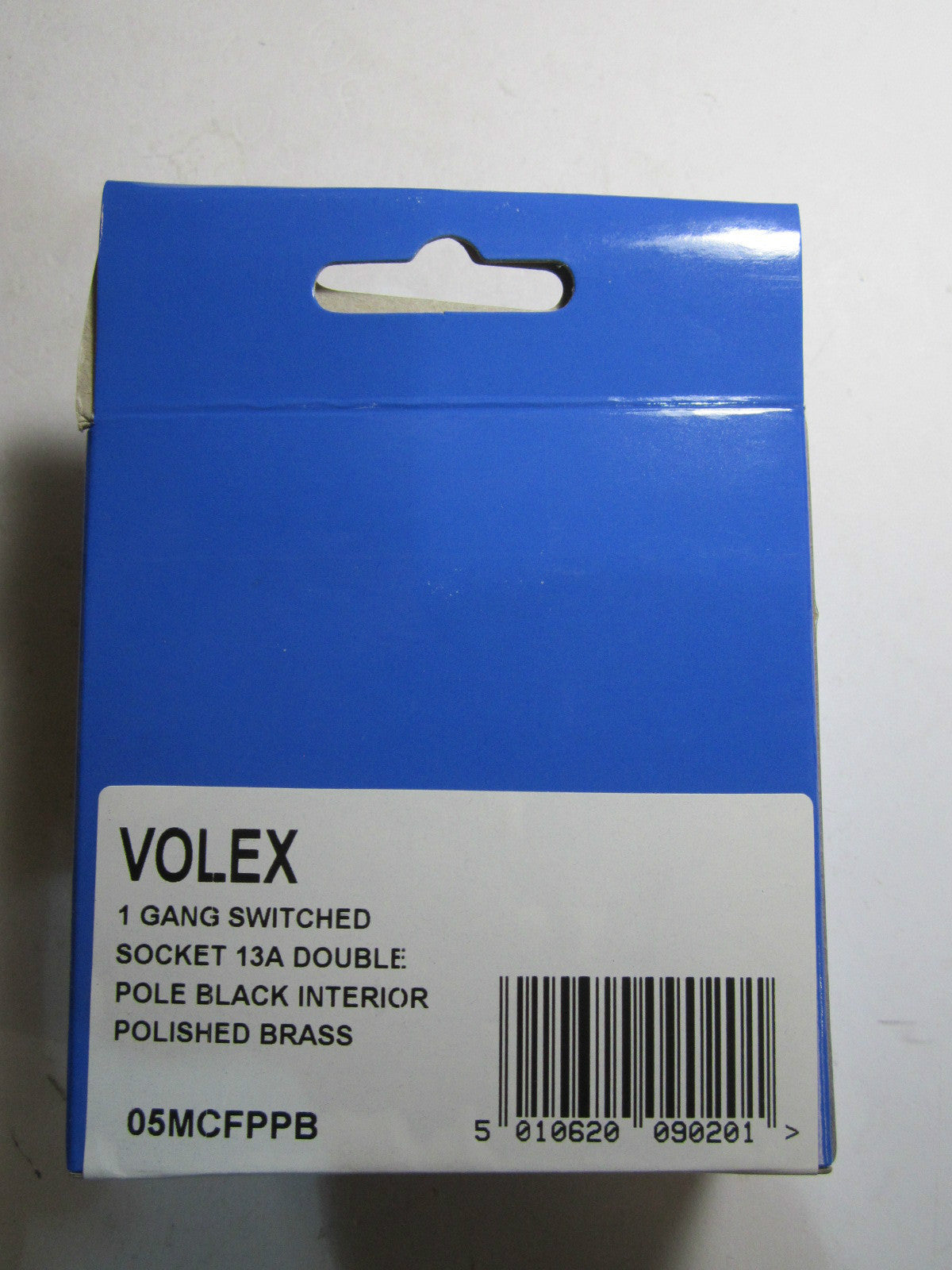Volex 1 Gang Switched Socket 13A Double Pole Black Interior Polished Brass Flat