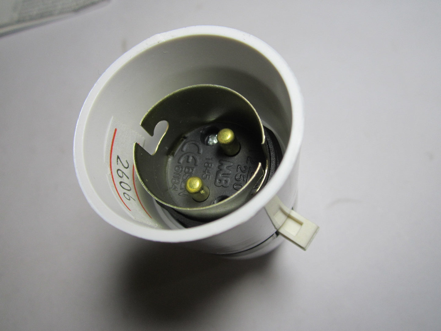 White MARBO Lampholder Switched 1/2 Inch Screw Entry C0053 T2 Rated Max 100W