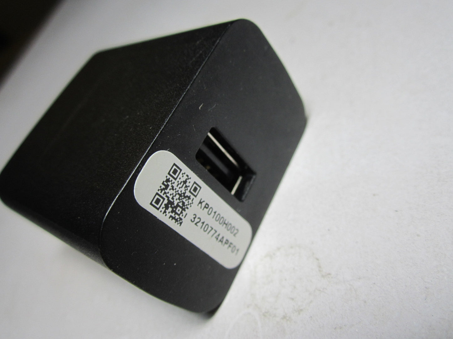Genuine EU Chicony Power Technology AC Adapter model W12-010N3B USB Mains Plug