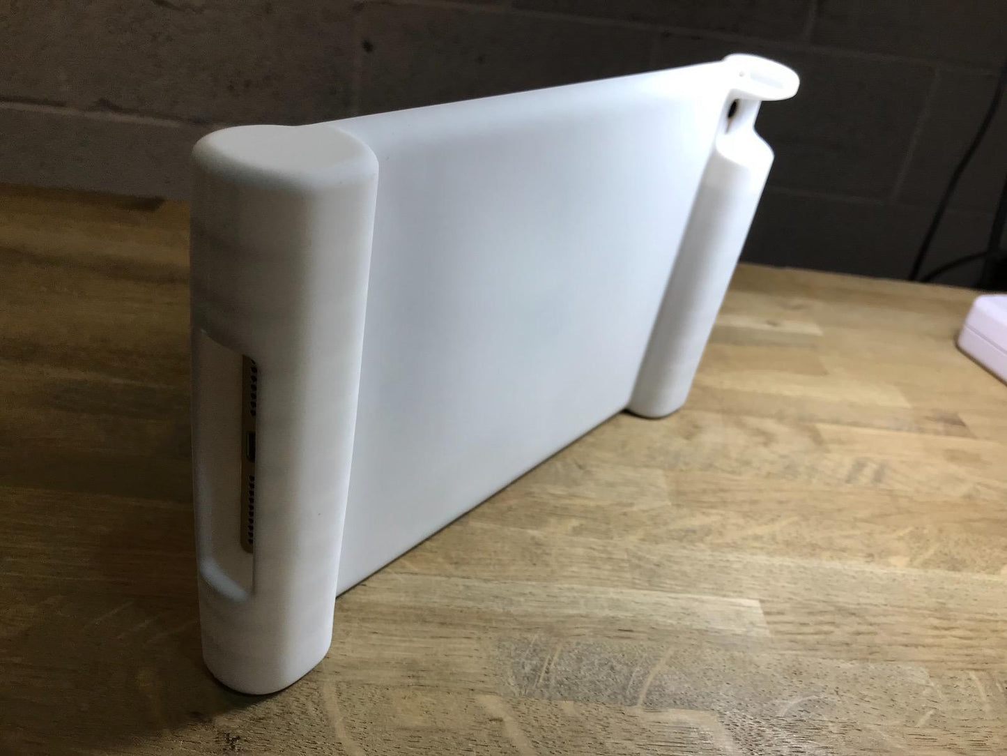 White Childs Shockproof Rubber Dropproof Skin Case for Apple Ipad Mini 4 A1550