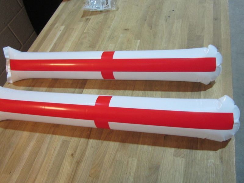 1 Pair of England BAMBAM Bam Bam Loud Crowd Cheering Thunder Sticks Noisemakers