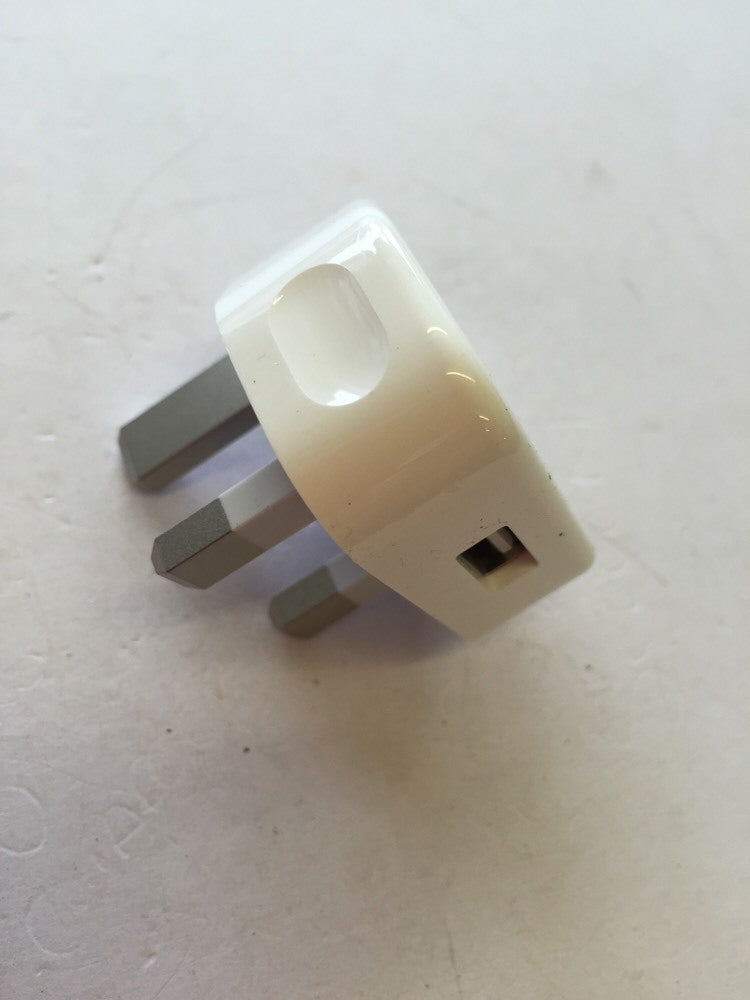 NEW Genuine Original White USB Charger Plug Model A1399 5V 1A Apple Product