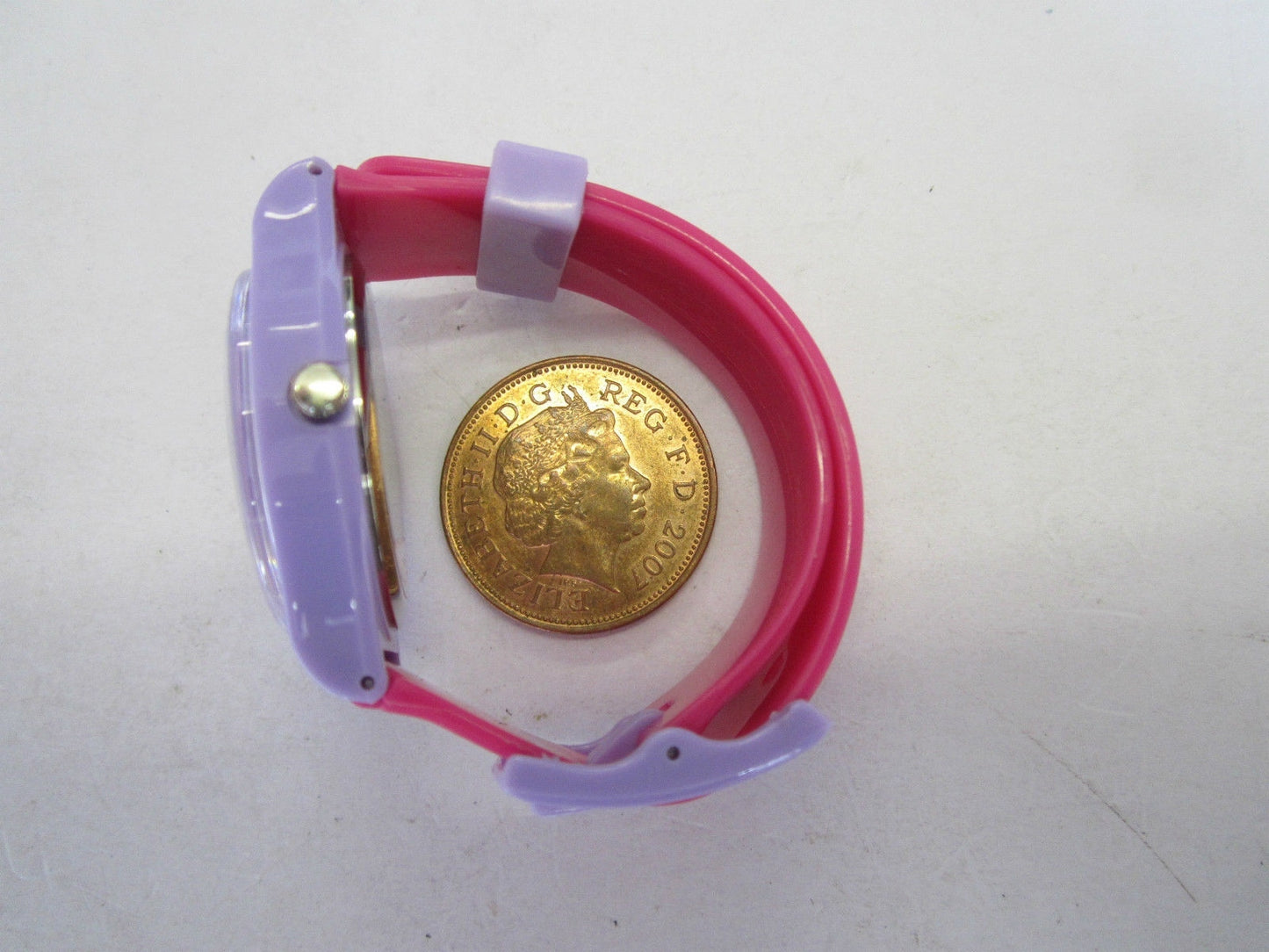 Genuine Small/Kids/Childs/Girls Pink Moshi Monsters MM019 Analogue Wrist Watch