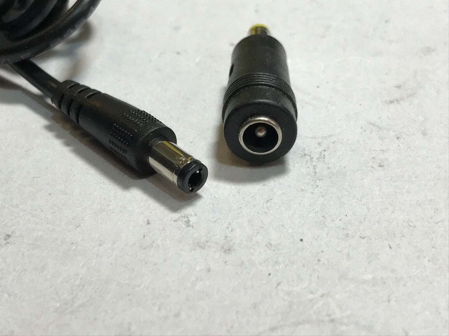 EU European 2 Pin Replacement 9V AC-DC Adaptor with 4.75mm x 1.75mm Connector