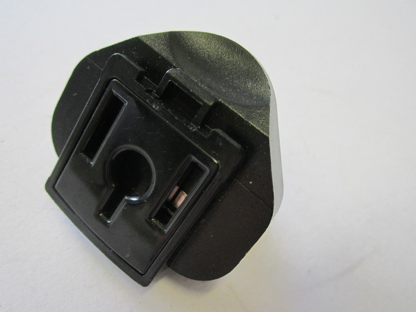 UK SLIDE ATTACHMENT PIECE FOR UNION EAST AC ADAPTOR 12V ACE018A-12 091843-11