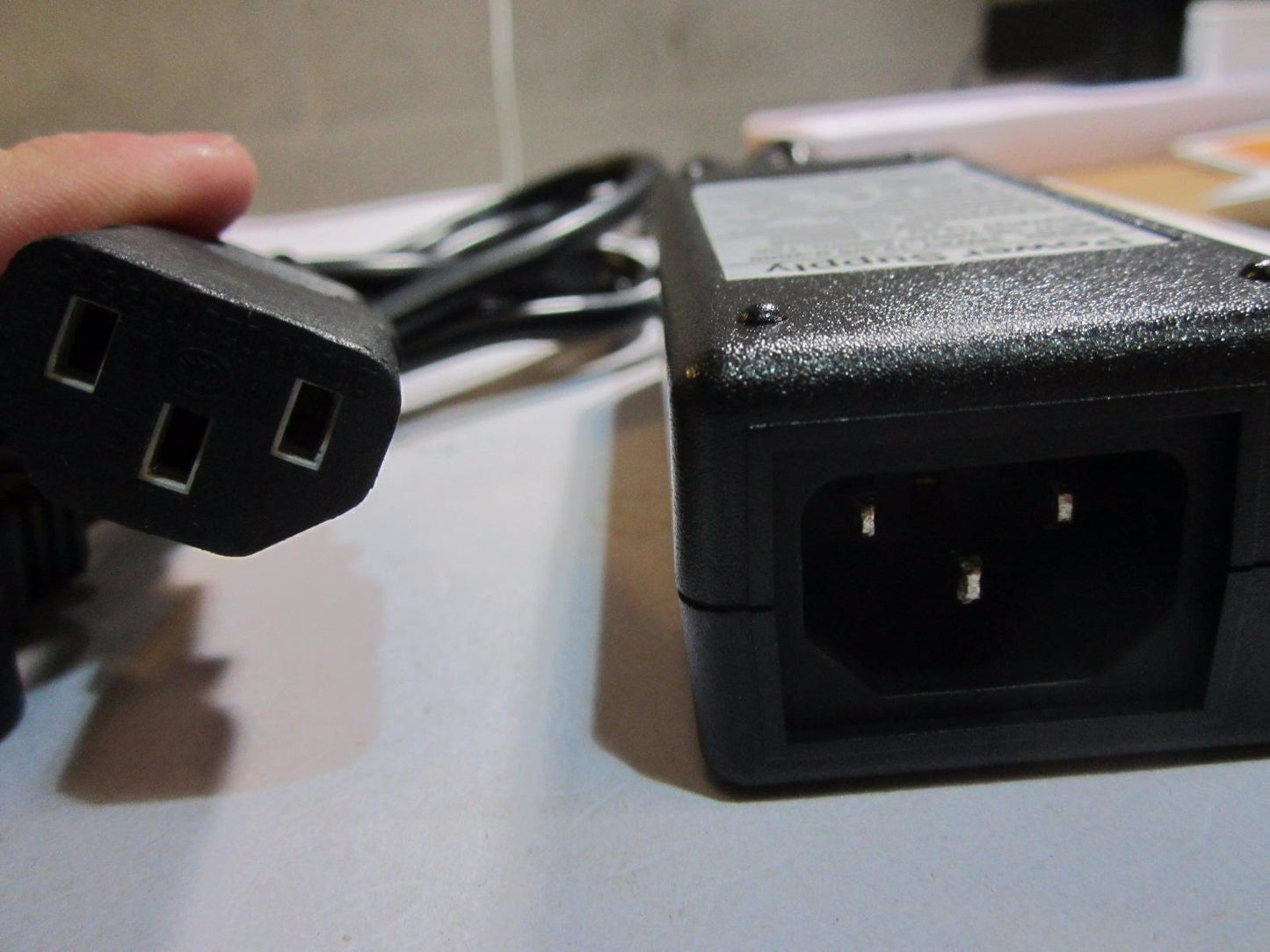 UK Replacement for CS Power Supply CS-120/0502000-E 12V 5V 2A 4 Pin HDD Caddy