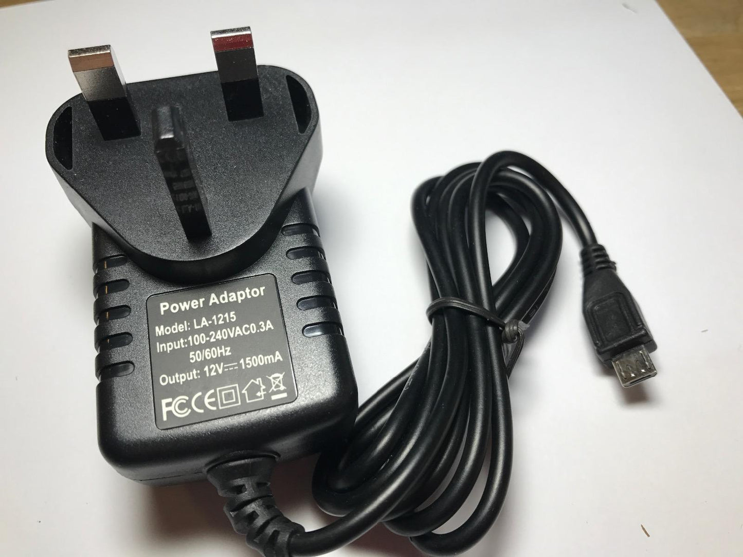 12V 1500mA 1.5A Mains AC-DC Switching Adaptor Power Supply Charger Micro B USB