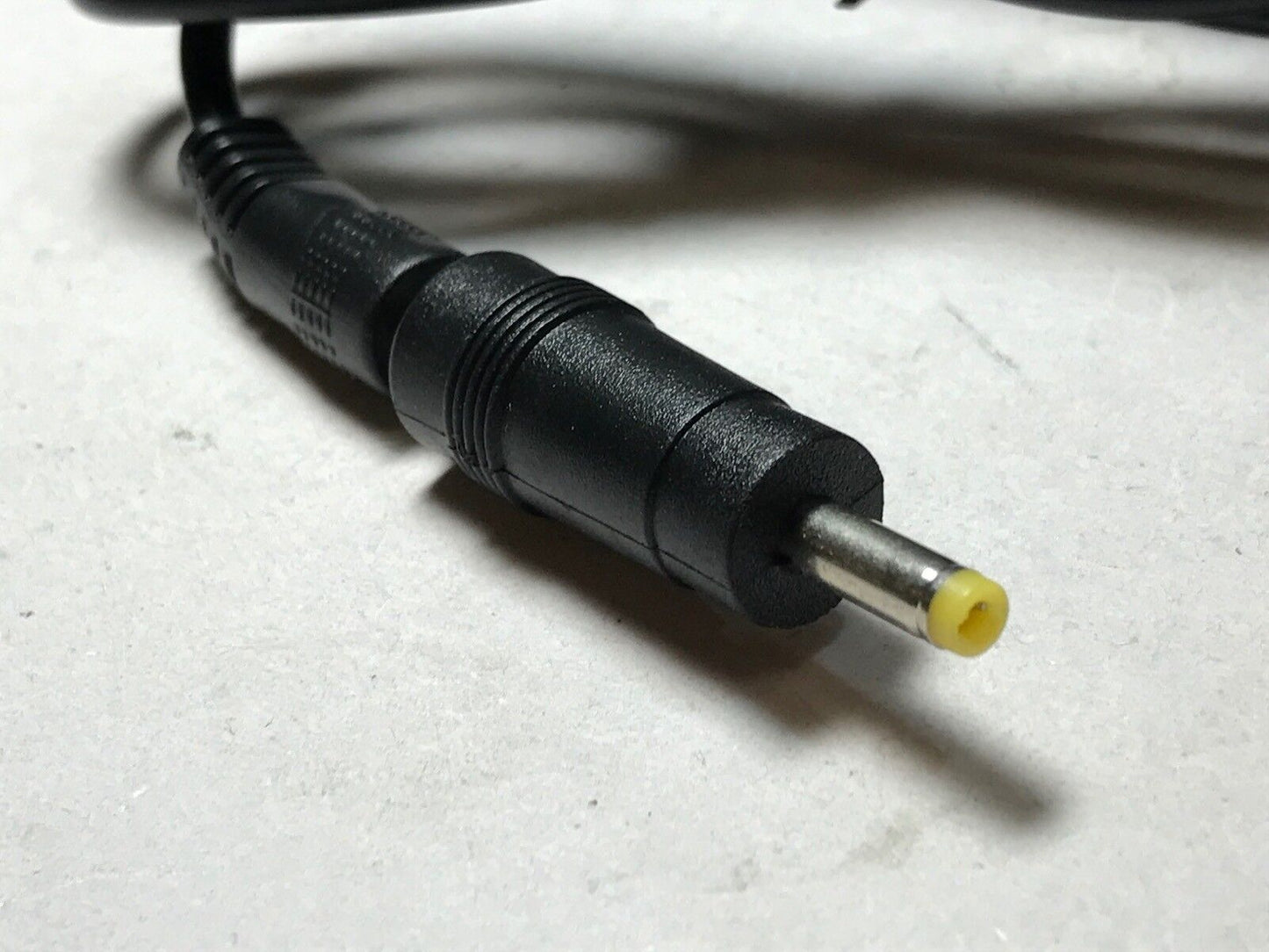 10V 2A AC-DC Adaptor Power Supply with 4.75mm x 1.75mm Extension DC Connector