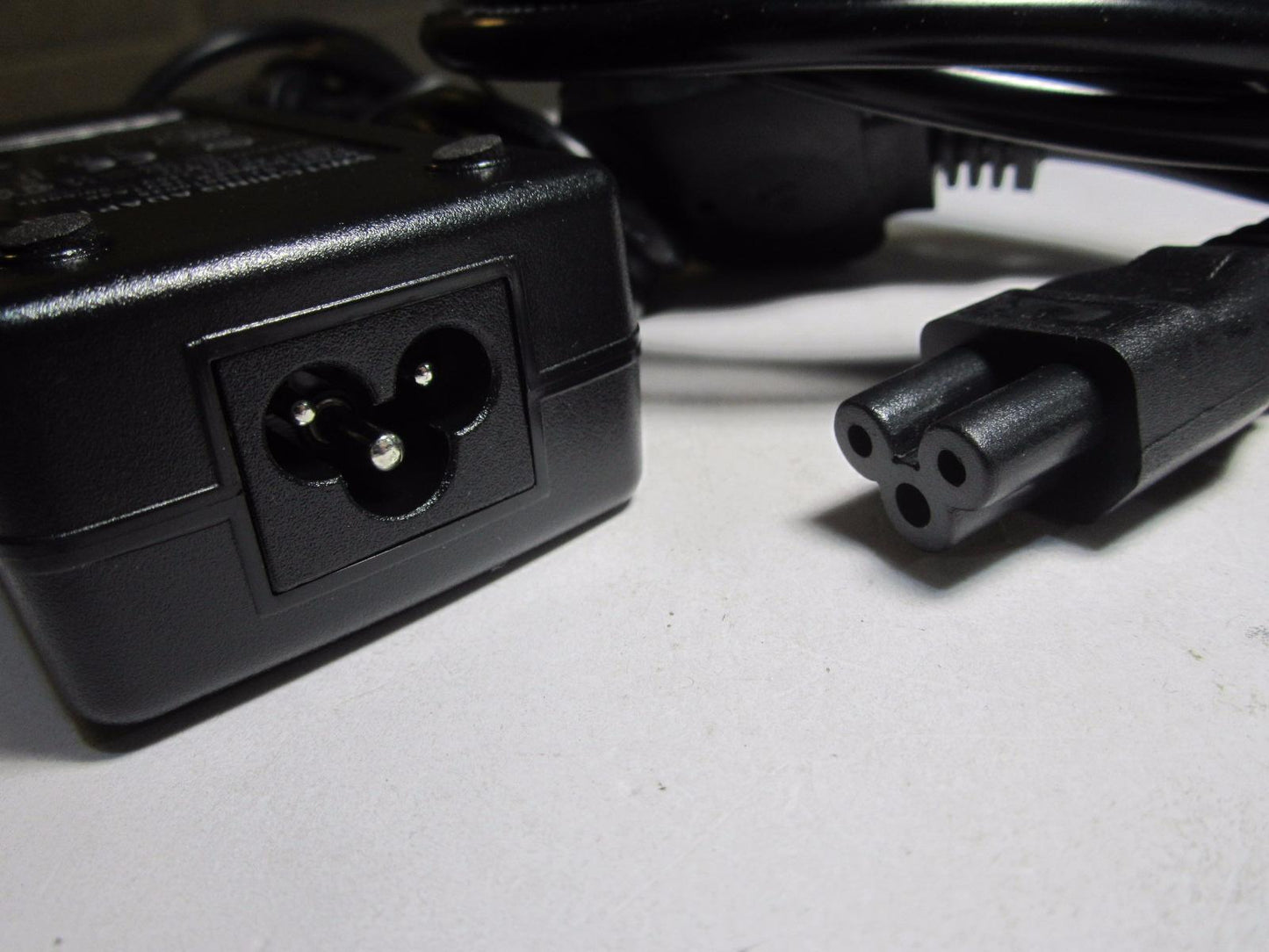 Replacement 18V AC-DC Adaptor Power Supply for Klipsch iGroove HG Model 1007034
