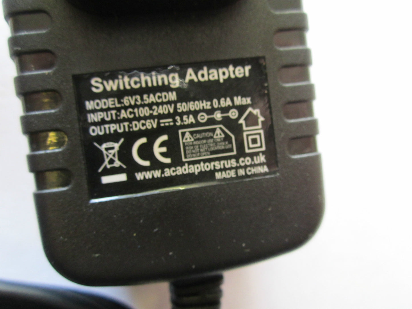 UK Plug 6V 3.5A AC-DC Switching Adaptor Power Supply Charger 4mm x 1.7mm 4x1.7