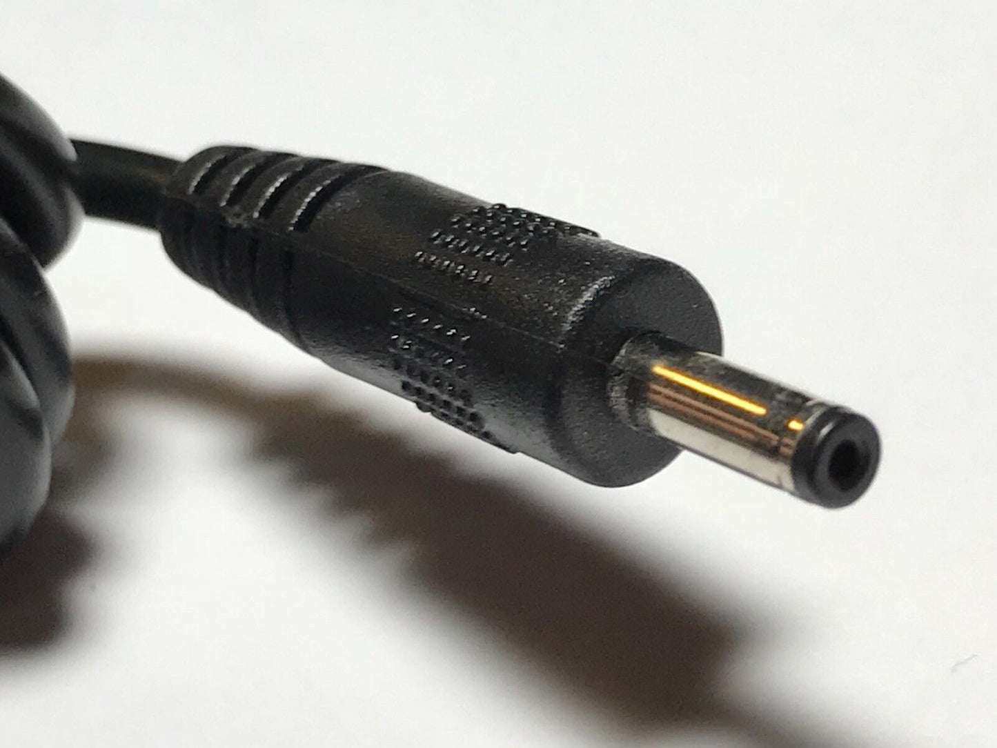 5V 1A Mains AC-DC Adaptor Power Supply for KAD050-1000 Gear4 Speaker Dock Gear 4