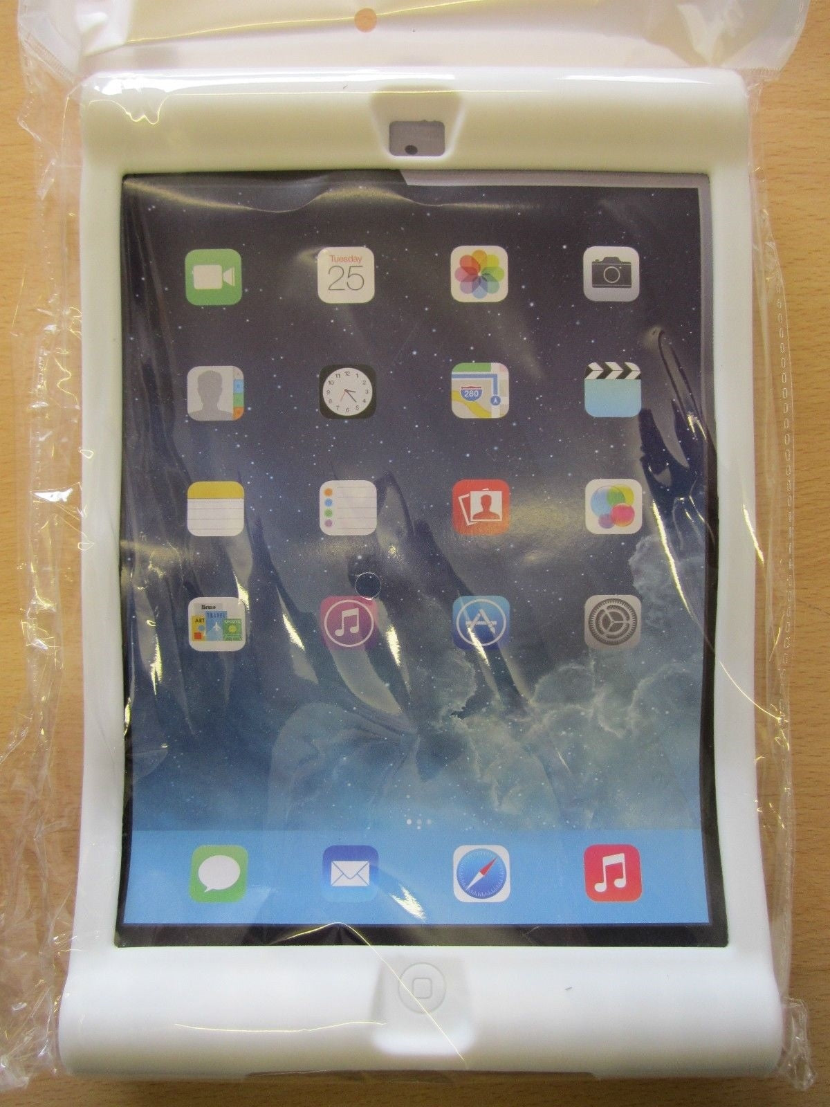White Unisex Kids Dropproof Impact Protection Side Grip Skin Case for iPad Air 5