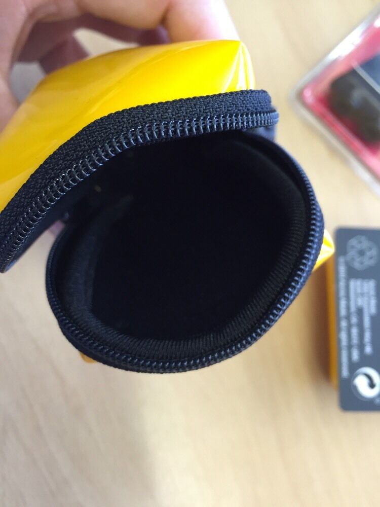 Acme Made San Francisco Smart Little Pouch Yellow Shell Neoprene Camera Case