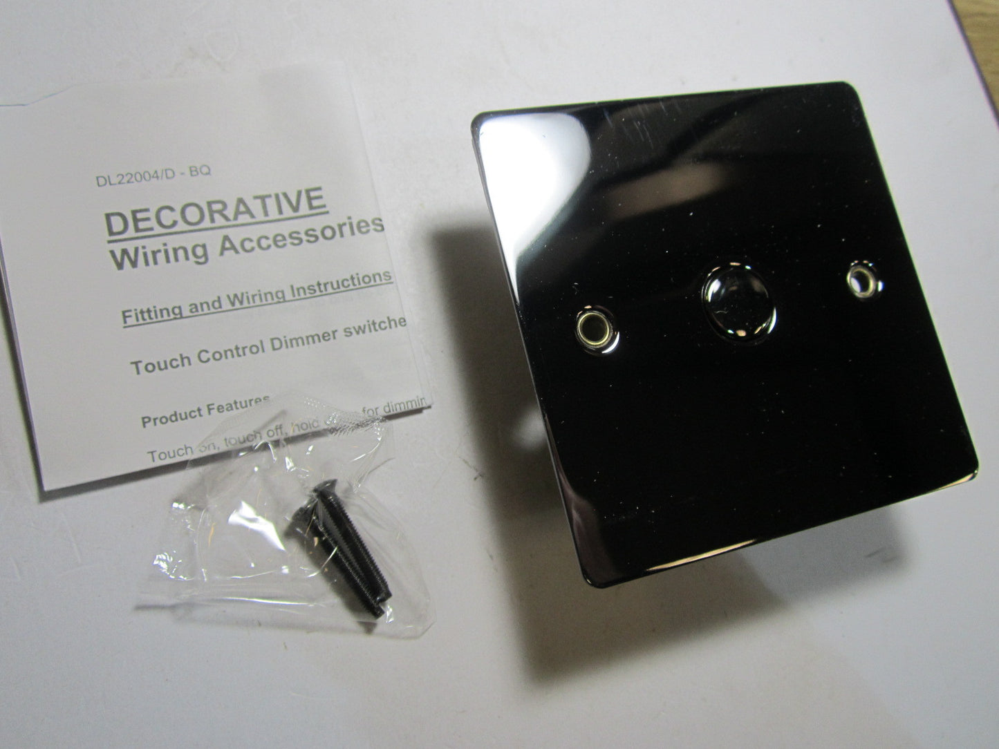 Volex 1 Gang 1 Way Touch Dimmer 500W Mains/Low Voltage Black Nickel Flat Plate