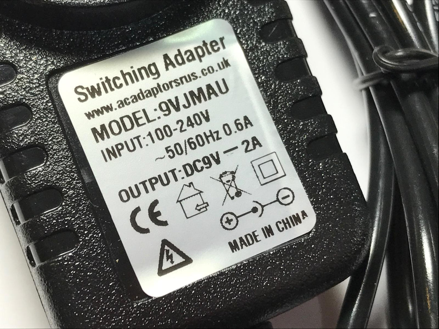 AUS 9V 2A AC-DC Switching Adapter Charger for Bio-Pad BIOPAD Tablet PC