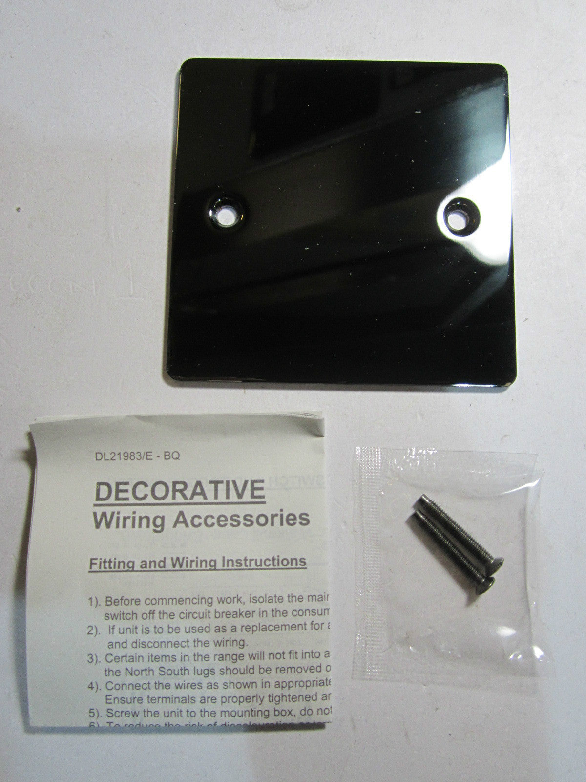 Volex 1 Gang Blank Plate Black Nickel Screwed Flat Plate 01MCFPBN