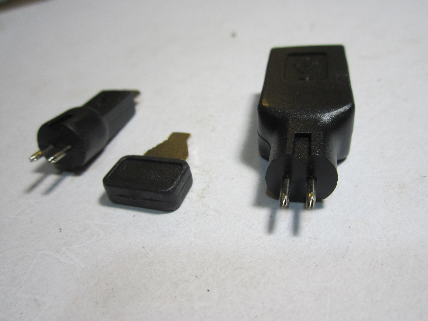 Set of 2 Push on 2 Pin Universal Power Supply Tips Micro B USB & Female USB A