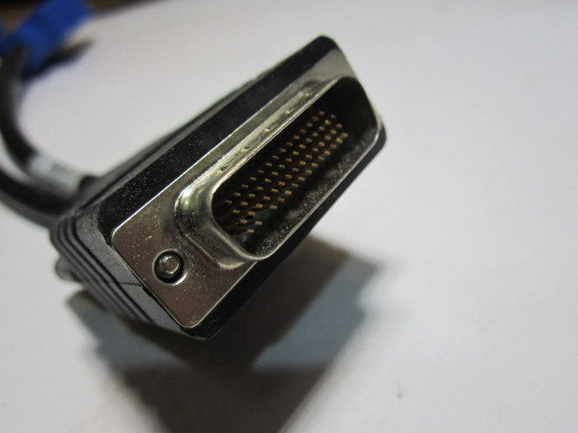 91004085-T DMS-59 to Dual (2) VGA Adapter 887-6852-00 CN-0R0914-25960-4A4-8302