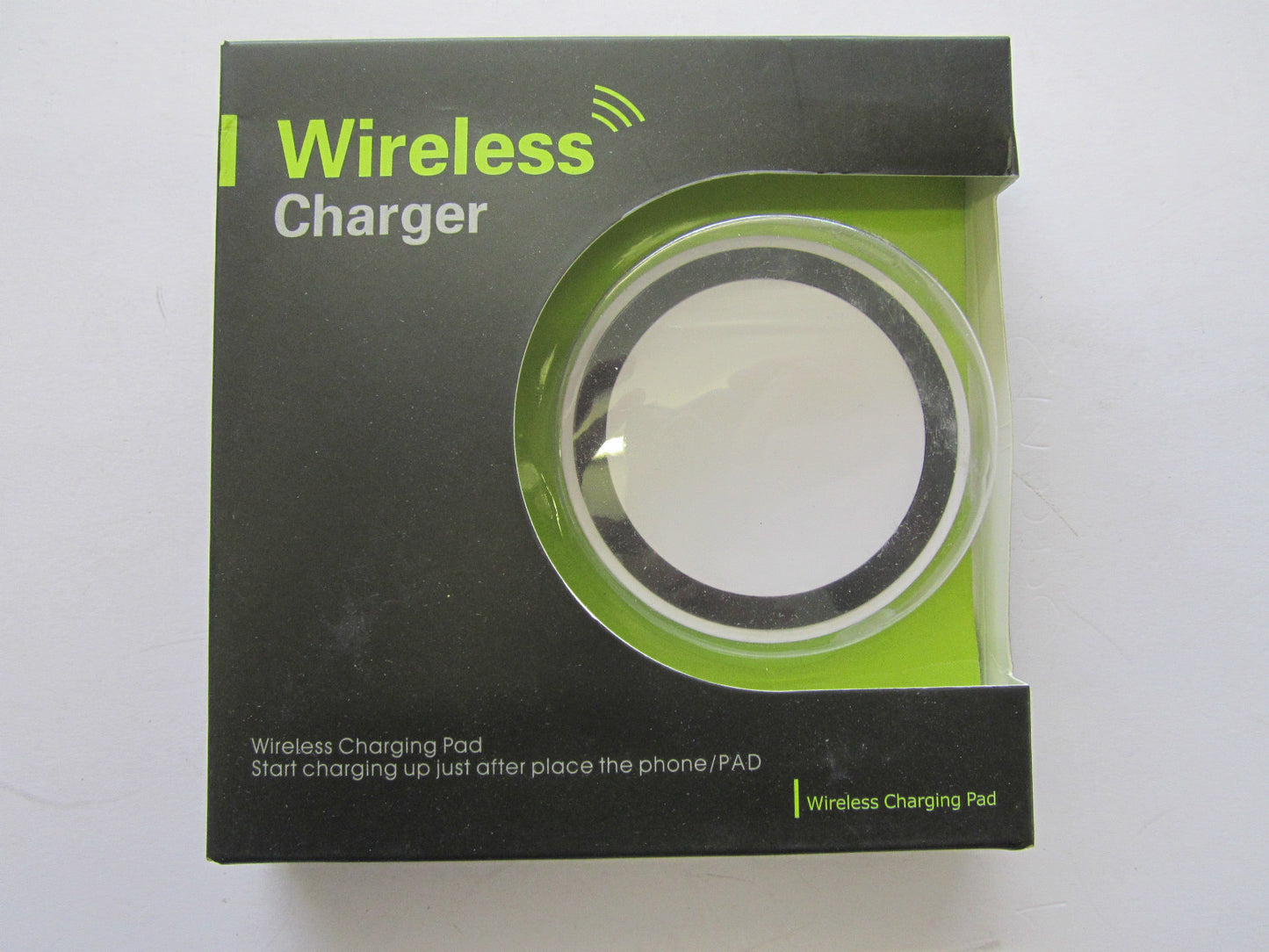 White 2.4Ghz Wireless Charging Transmitter Desktop Dock/Pad for ANY Phone
