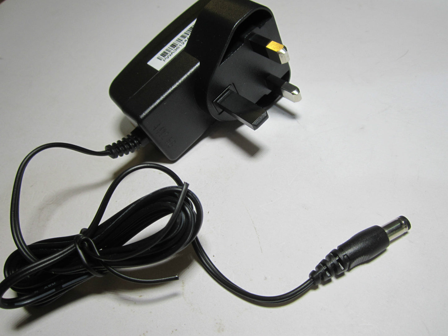 '+12V 1A DVE Switching Adapter Power Supply for model DSA-12GX-12 FUK 120120 12V