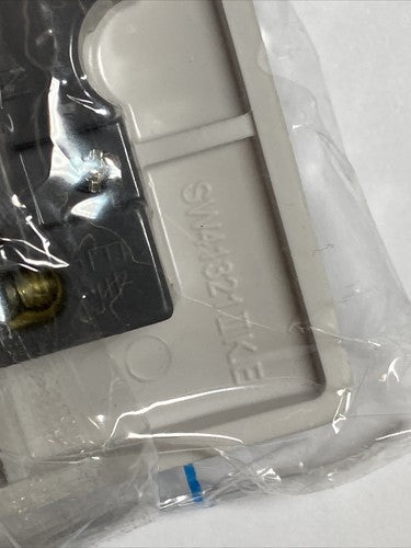 2 X CLICK SW41321 2 GANG SWITCHED SOCKET OUTLET IN WHITE NEW