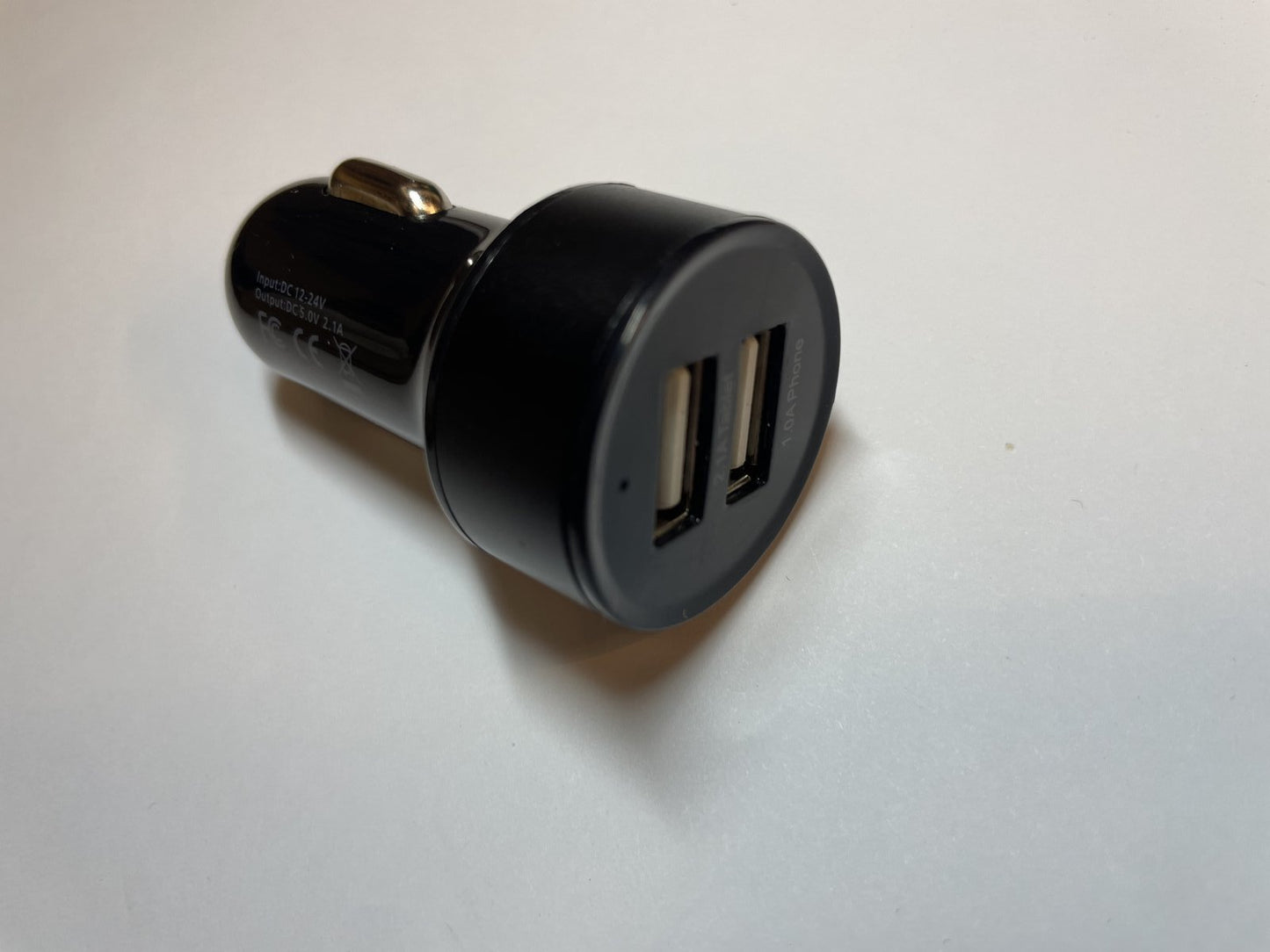 12V - 24V DC In Car Charger Dual USB Port 1A / 2.1A Cigarette CLA Adaptor