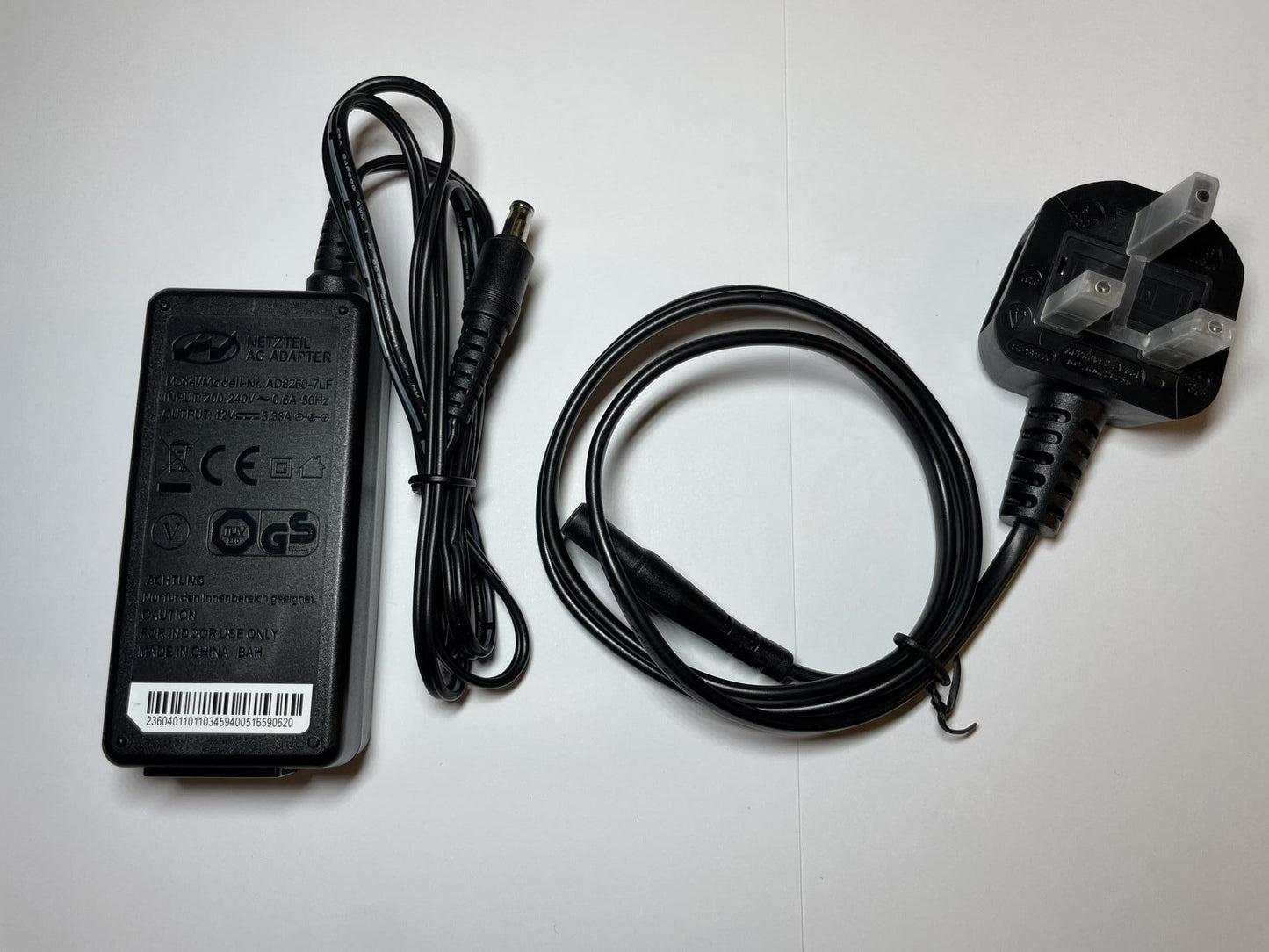 NETZTEIL AC ADAPTER AD8260-7LF 12V 3.33A POWER SUPPLY + UK PLUG LEAD