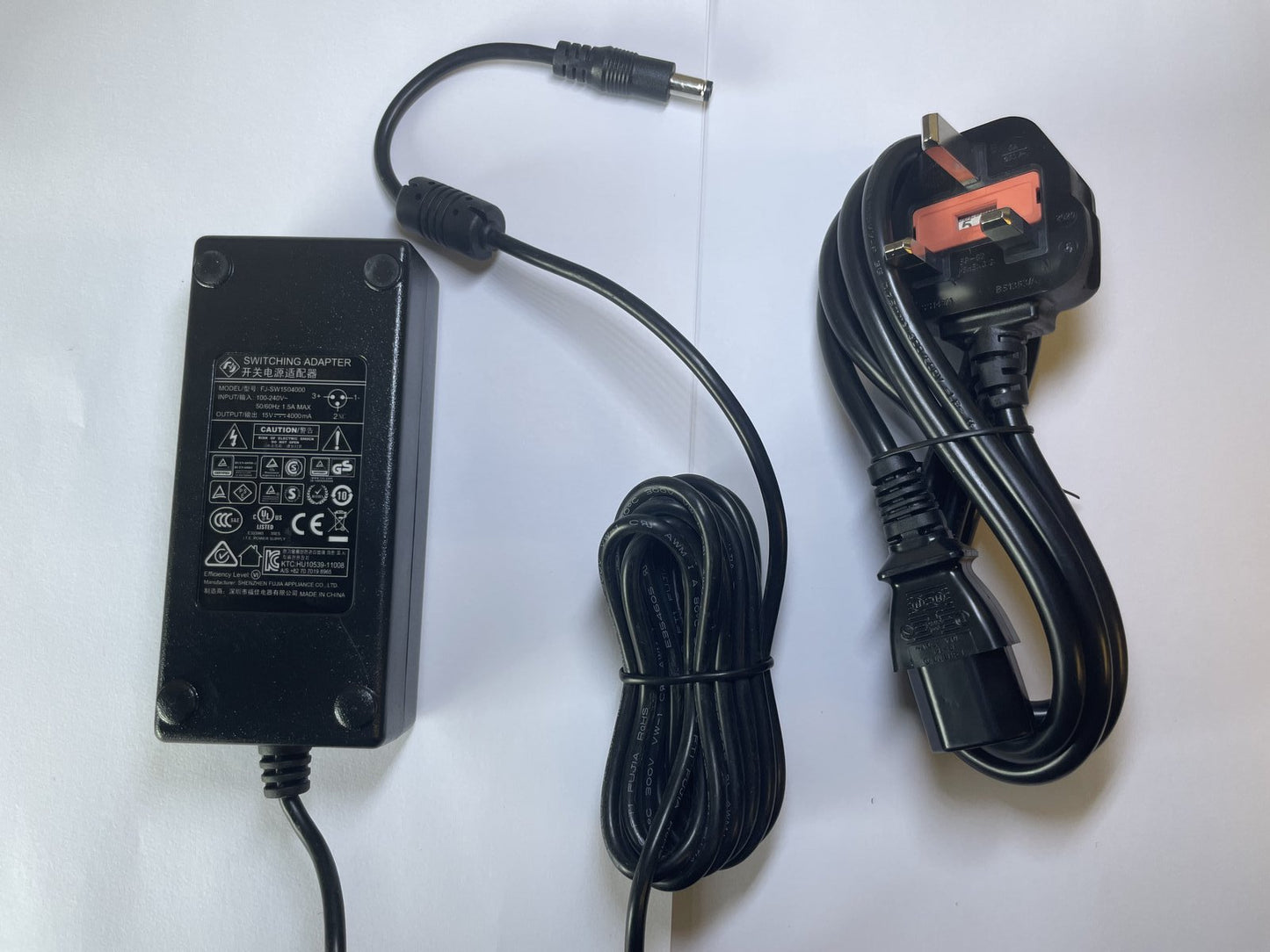 UK Replacement for 16V 4000mA Switching Adapter FJ-SW20171604000