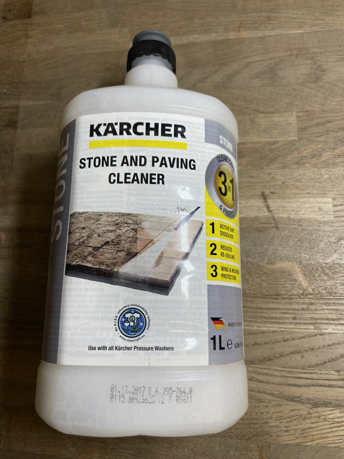 Genuine Karcher Stone and Paving Cleaner 1L Bottle 6.295-764.0