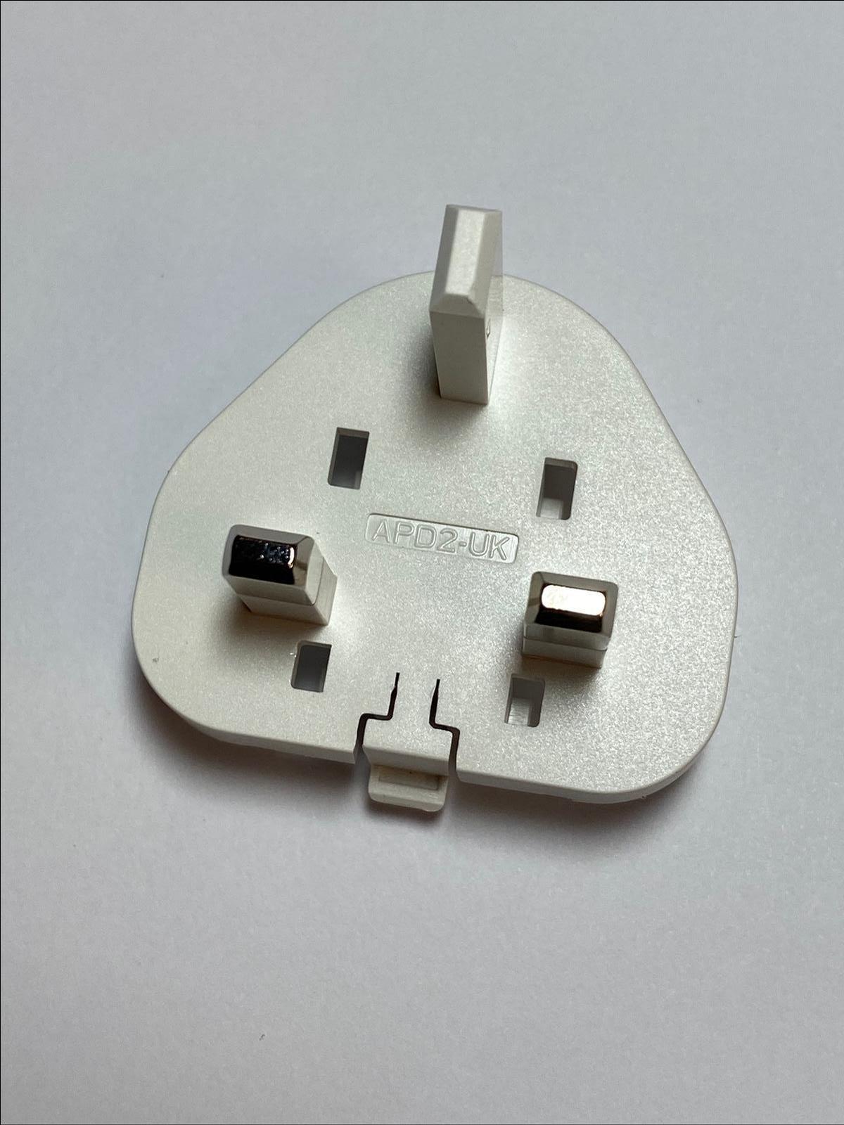 White UK Slide Attachment Plug for APD 5V 3A WA-15I05R APD2-UK APD2UK