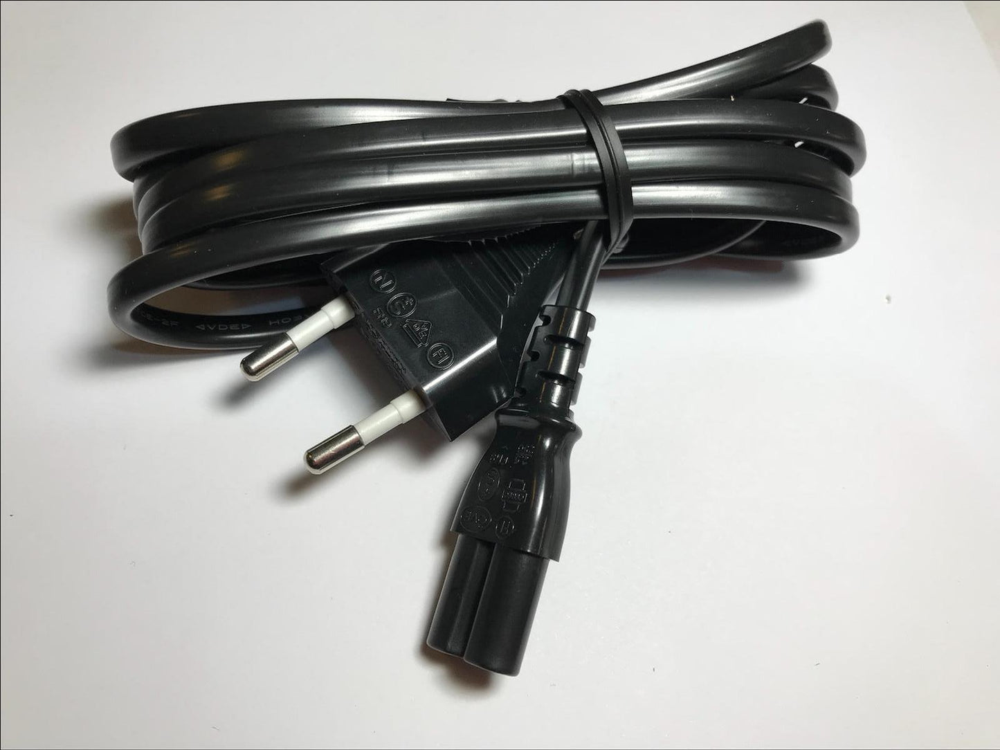 EU European Power Cord Cable Lead Cord with Fig 8 Connector Connection 100704758