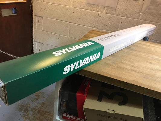 1265mm / 3100 lumens SYLVANIA START WATERPROOF T8 36W IP65 0045402 PC 136 EB