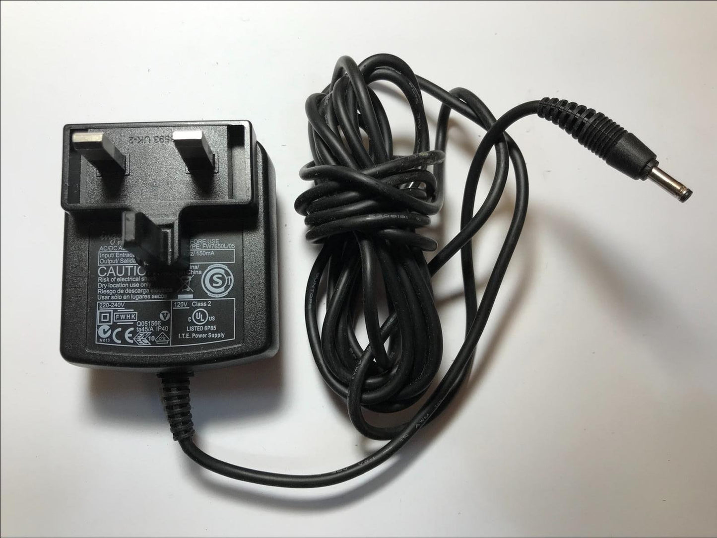 Genuine ingenico 251392454 5V 1000mA AC/DC Adapter Type FW7650L/05 Mains UK