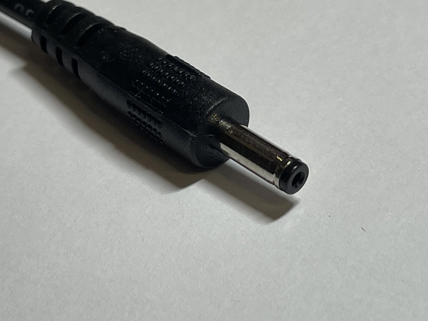 24V 24.0V 1A 1000mA Mains AC-DC Switching Adaptor Power Supply 3.5mm x 1.3mm