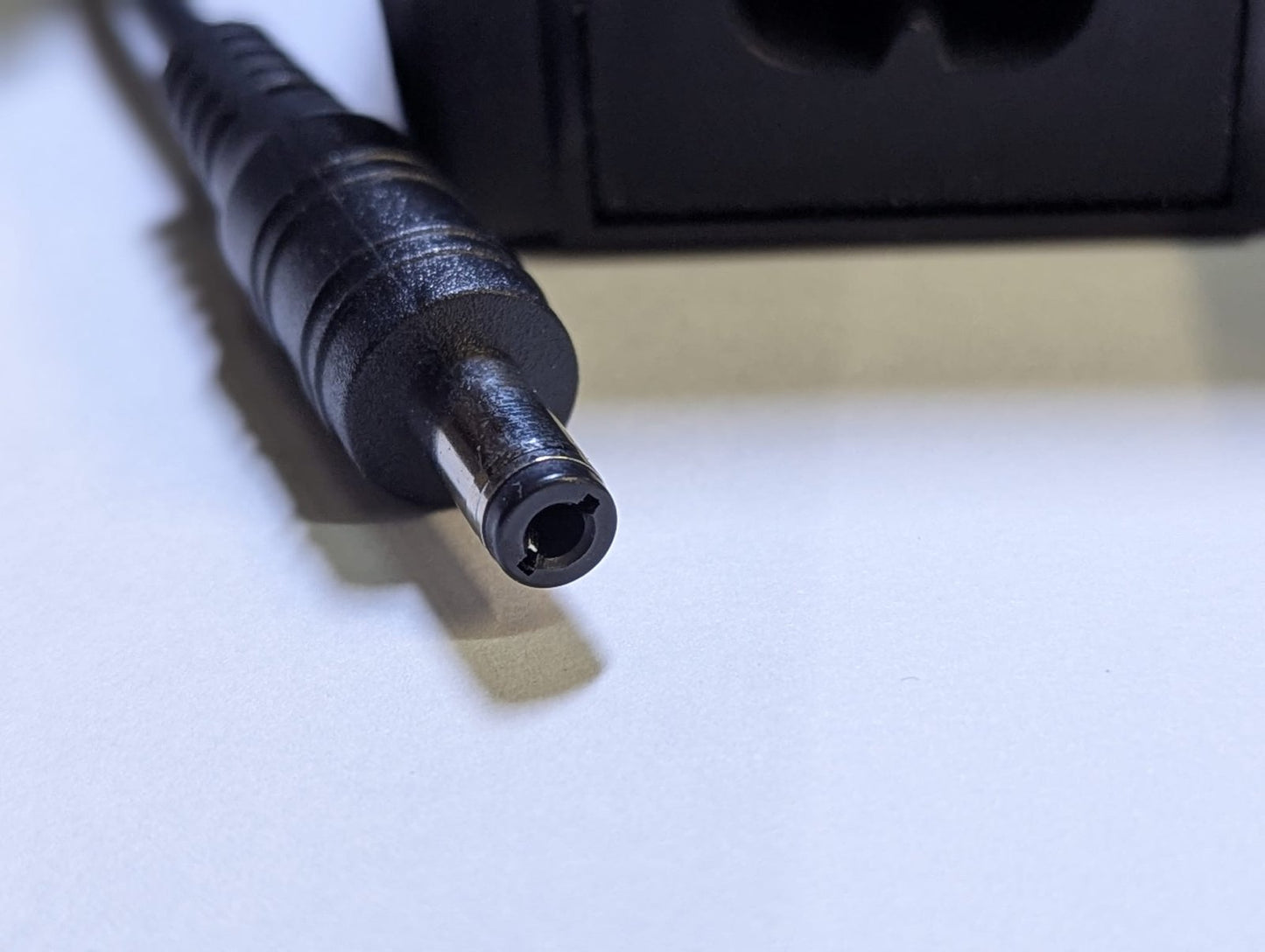 12V 3A AC-DC Adaptor Power Supply with Figure of Eight C7 Input 5.5 x 2.1./2.5mm