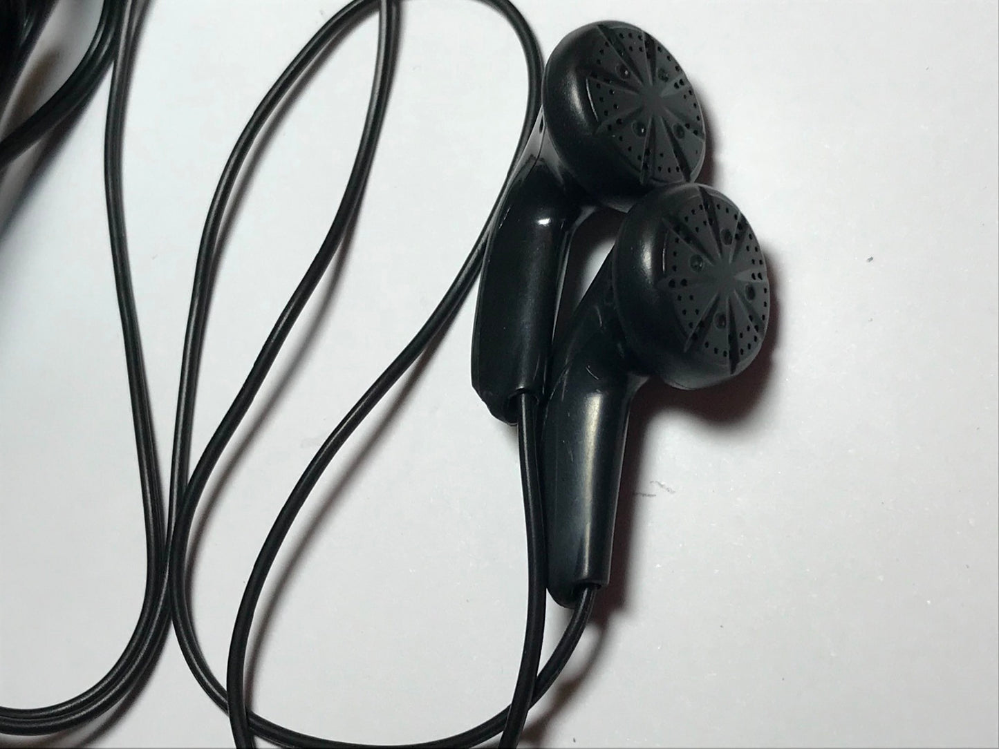 Black Earphones for Pure Evoke H3 DAB/FM Radio