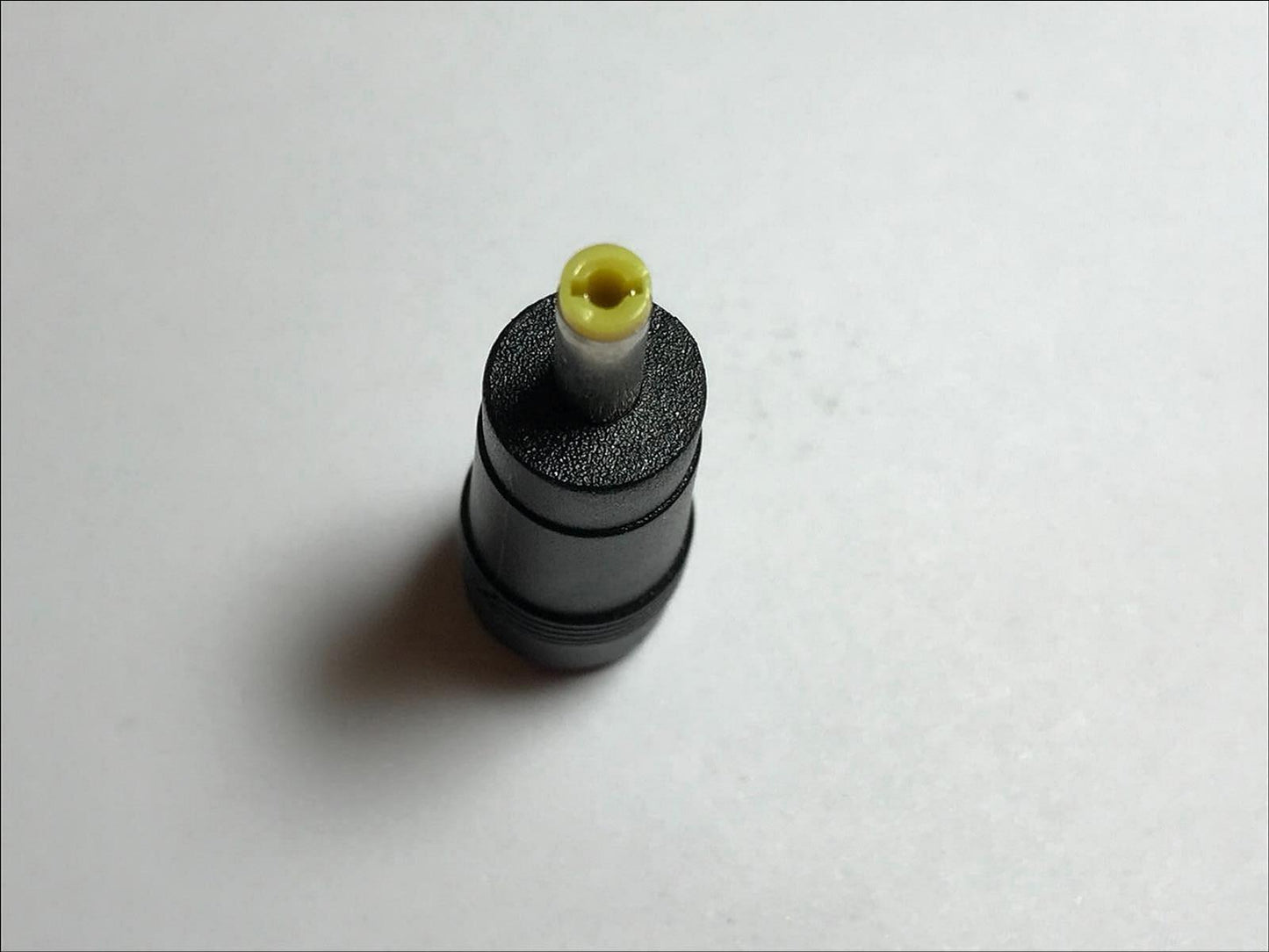Female 5.5mmx2.1mm to 4mm x 1.7mm Jack DC Power Plug Tip Attachment 5.5x2.1