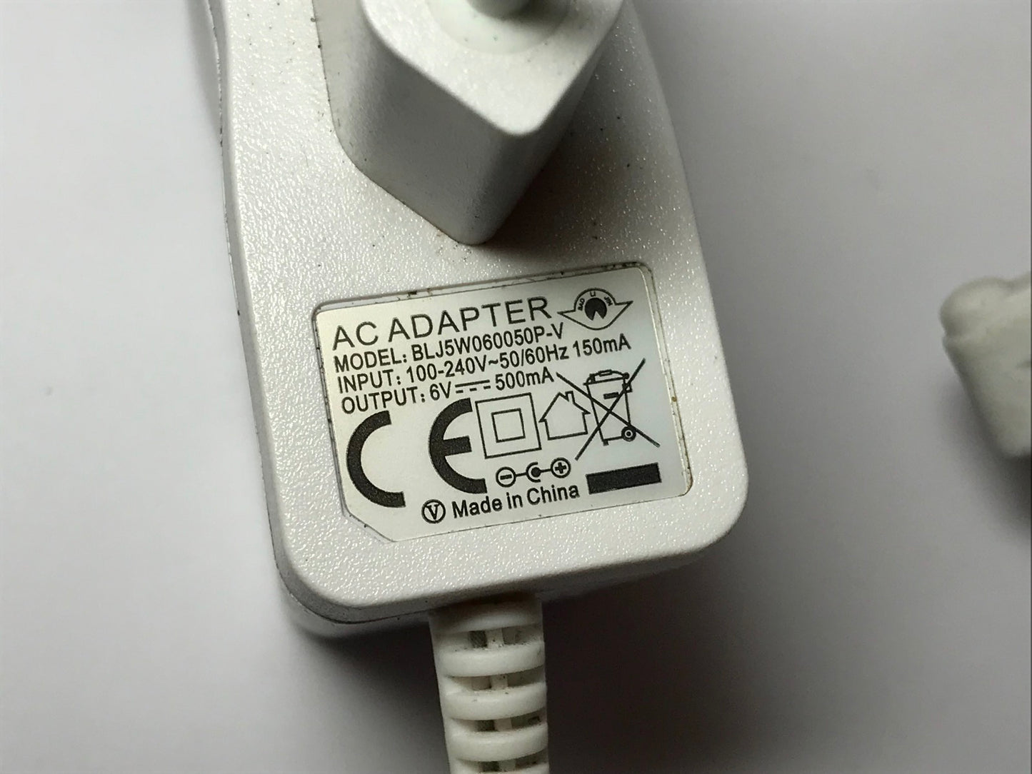 EU Genuine White 6V 500mA AC ADAPTER BLJ5W060050P-V Baby Monitor Charger Plug
