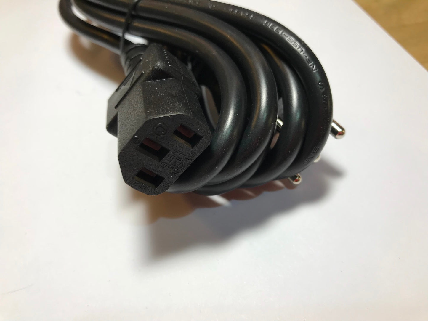 Swiss C13 IEC Kettle Lead Power Cable Mains Cord 54-371266-02 100772882